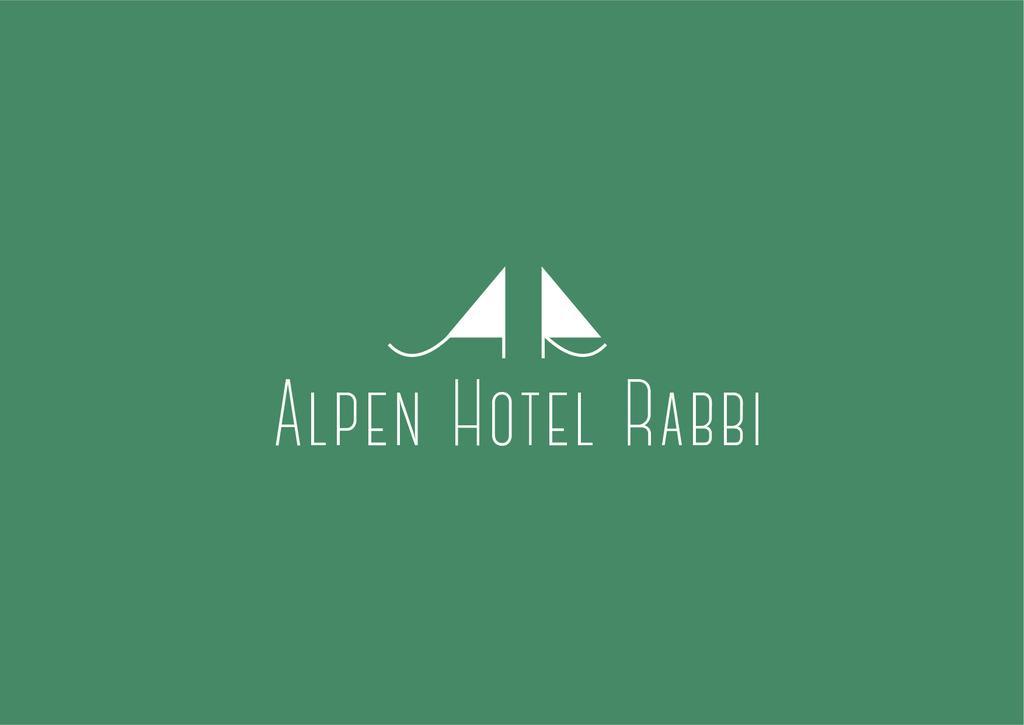 Alpen Hotel Рабби Экстерьер фото